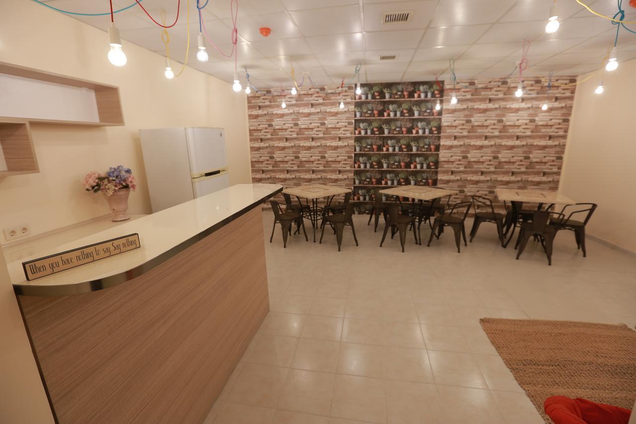 Midtown Hotel & Hostel Τυφλίδα Εξωτερικό φωτογραφία