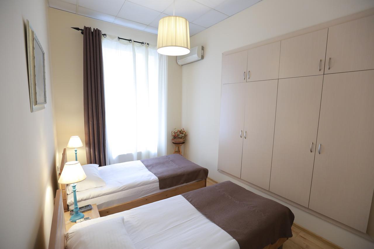 Midtown Hotel & Hostel Τυφλίδα Εξωτερικό φωτογραφία